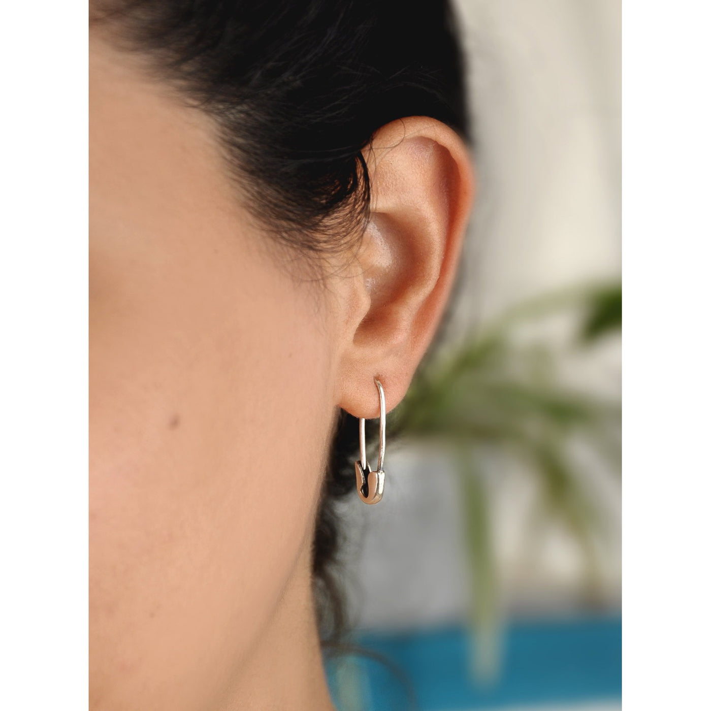 ANITA KO Safety Pin 18-karat gold single earring | NET-A-PORTER